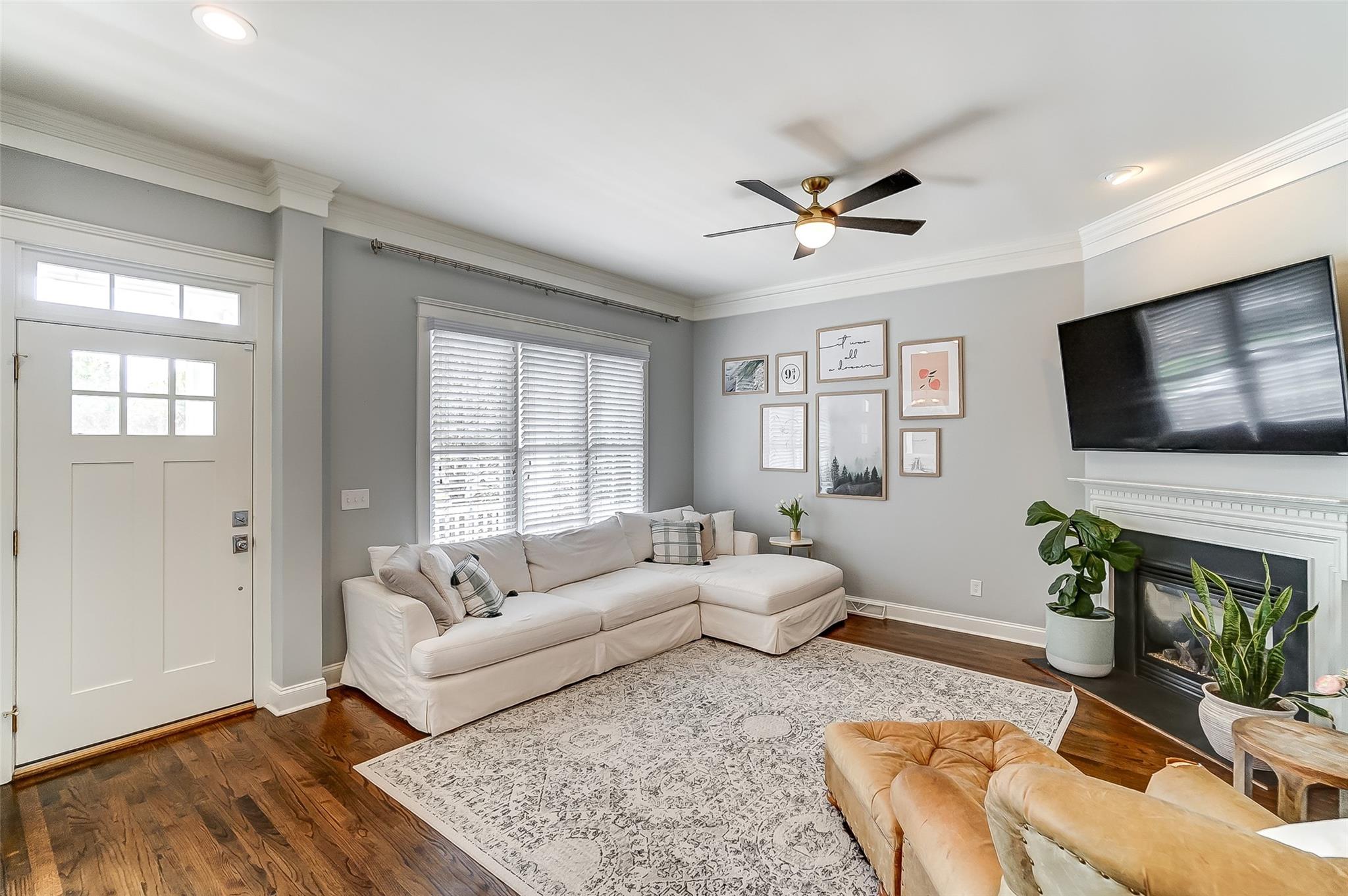 3400 Richard's Crossing Fort Mill, SC 29708 - Photo 4 of 48 a living room with furniture and a flat screen tv