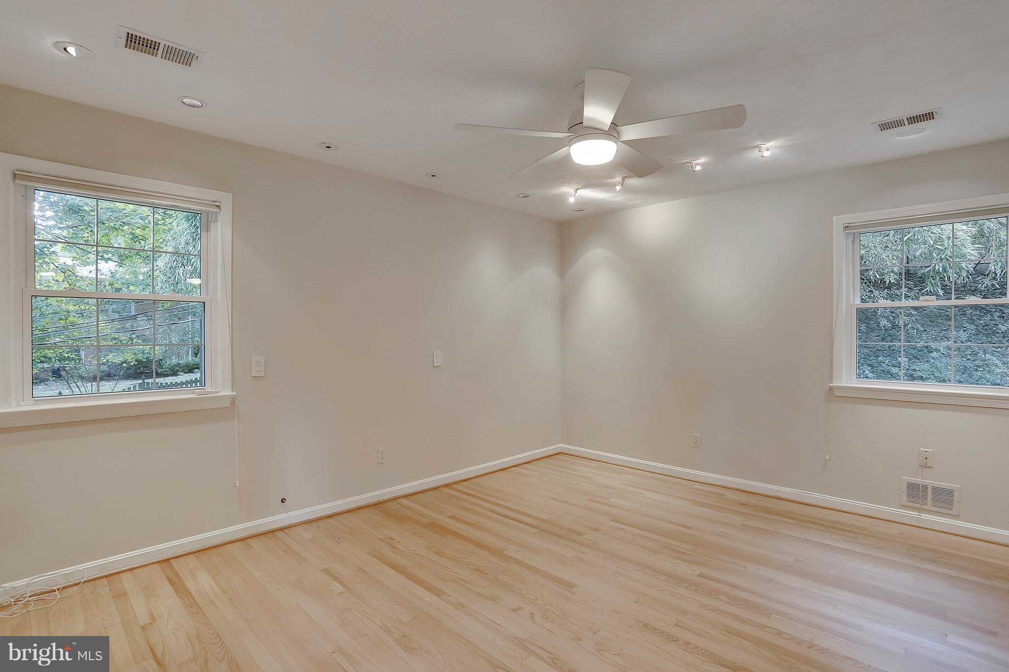 2124 Edgewater Parkway Silver Spring, MD 20903 - Photo 14 of 30 CEILING FAN W/LIGHT