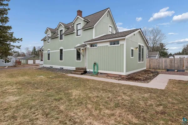 $210,000 | 1015 14th Avenue West, Ashland, WI 54806