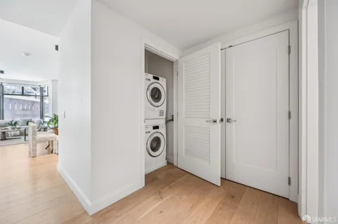 $2,730,000 | 875 California Street, Unit 705, San Francisco, CA 94108