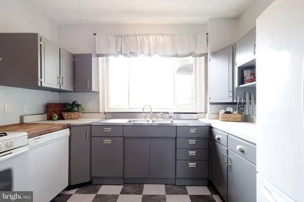 $239,900 | 901 Belmont Avenue, Tyrone, PA 16686