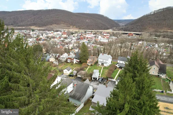 $239,900 | 901 Belmont Avenue, Tyrone, PA 16686
