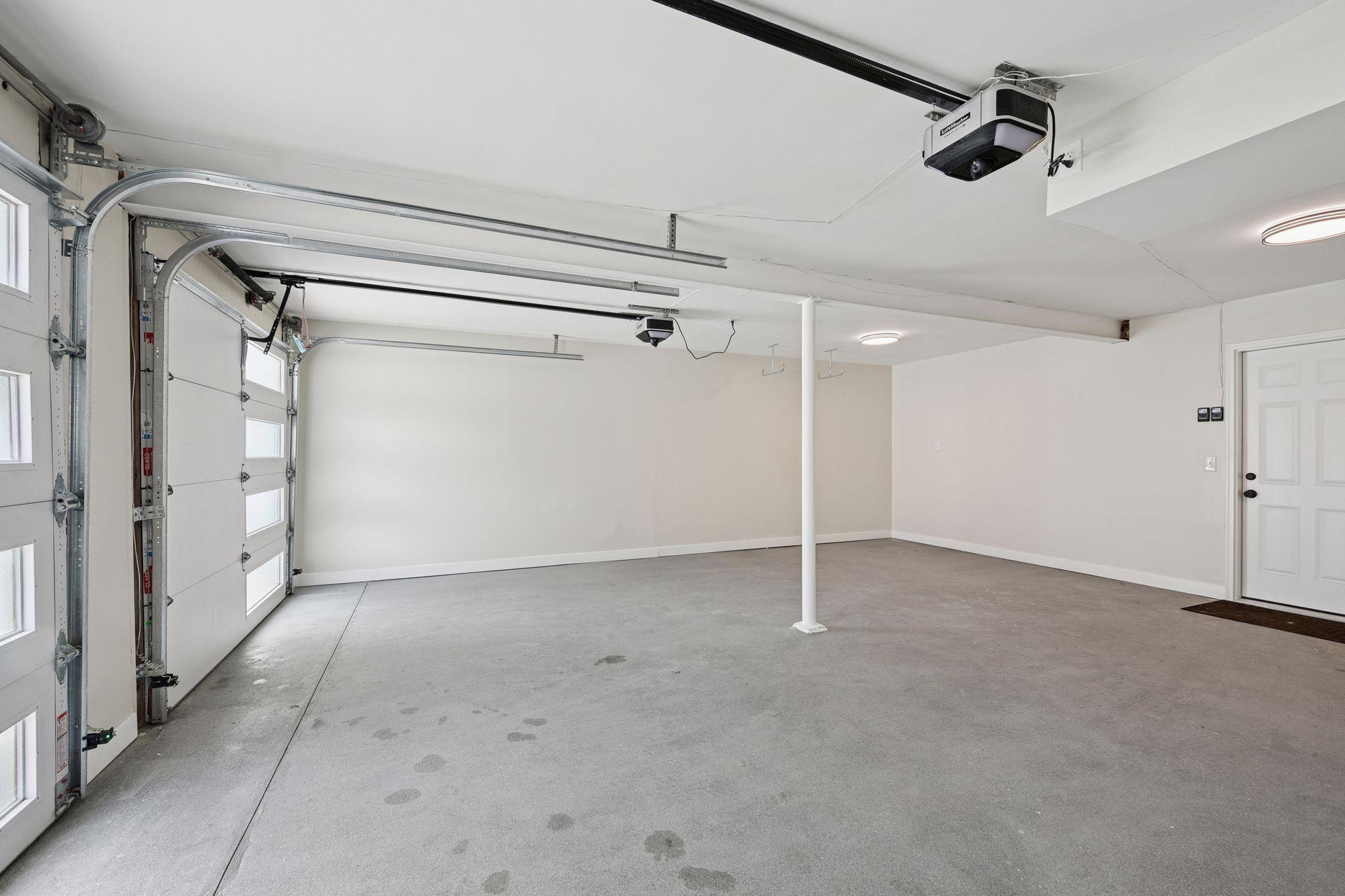 17100 Hampton Court Minnetonka, MN 55345 - Photo 37 of 66