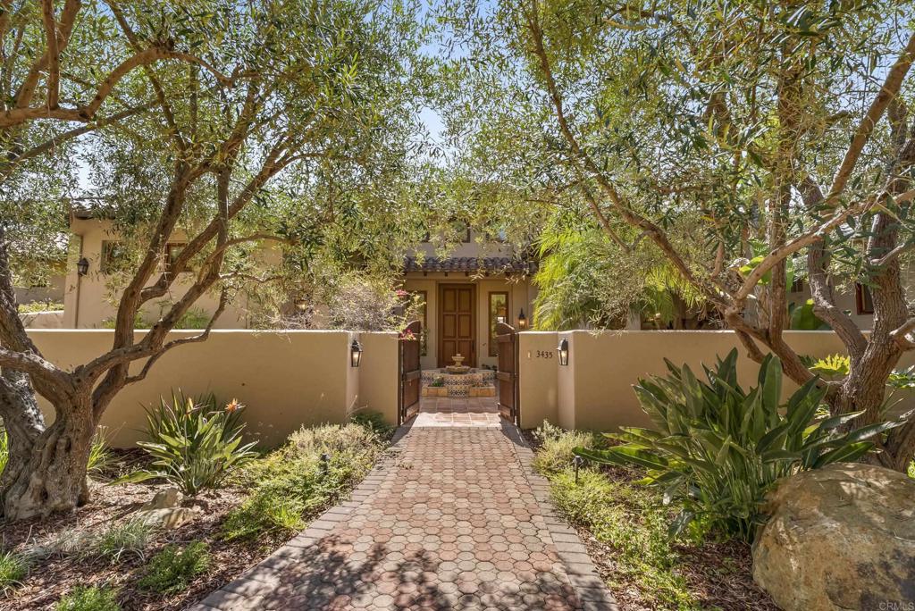 3435 Jasmine Crest Encinitas, CA 92024 - Photo 16 of 41 front view of a house with a yard