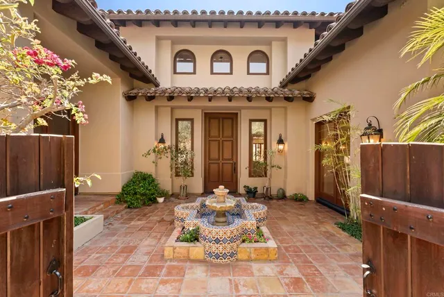 a view of a entryway door of the house