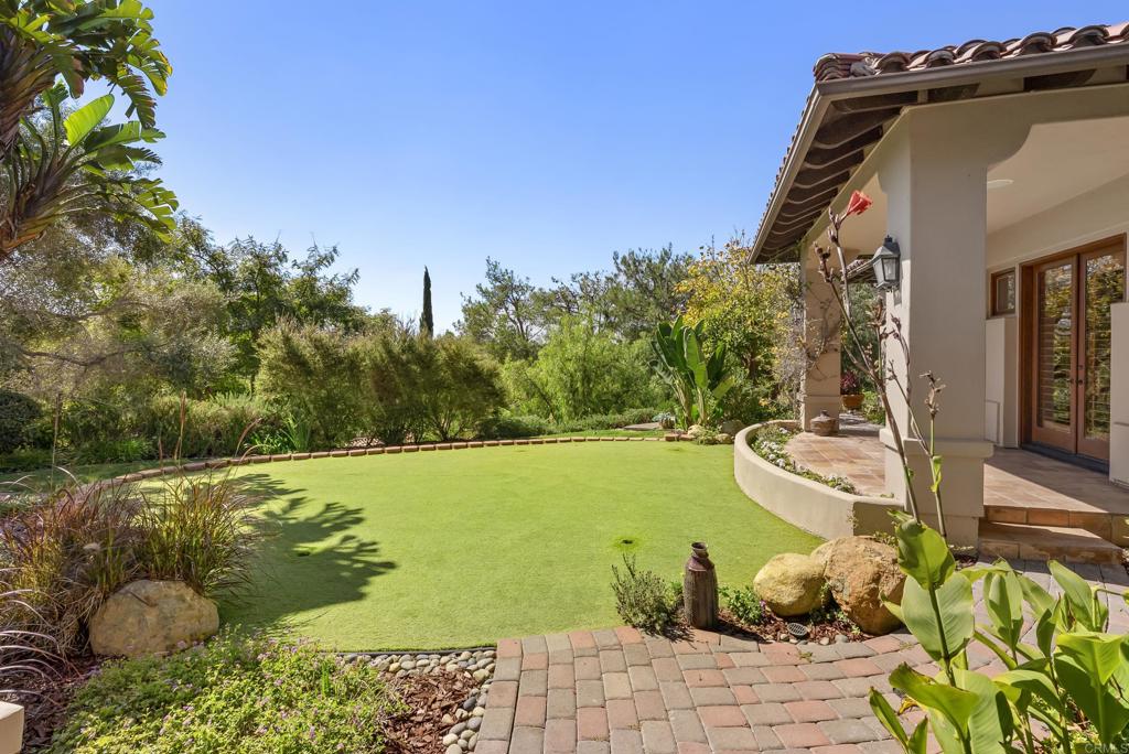 3435 Jasmine Crest Encinitas, CA 92024 - Photo 38 of 41 a view of a backyard of the house
