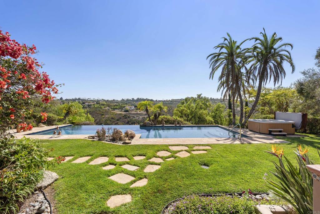 3435 Jasmine Crest Encinitas, CA 92024 - Photo 6 of 41