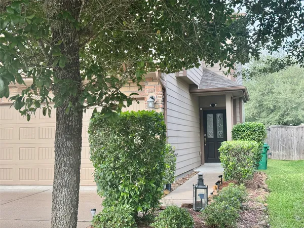 $2,250 | 6407 Densberry Lane, Katy, TX 77494