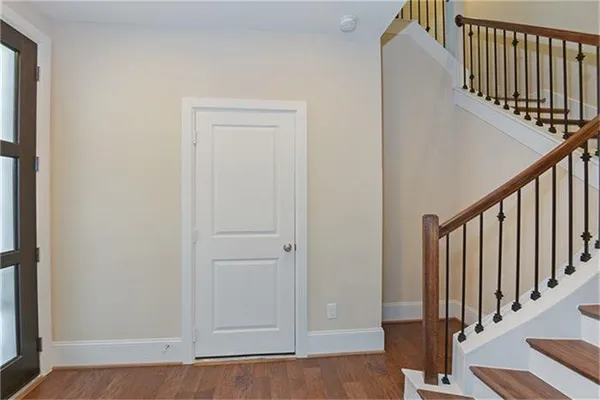 $3,200 | 2112 Radcliffe Street, Houston, TX 77007