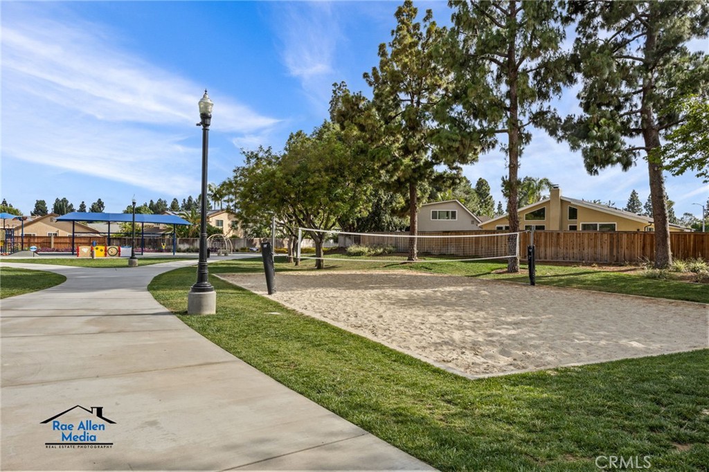 14892 Braeburn Road Tustin, CA 92780 - Photo 55 of 61