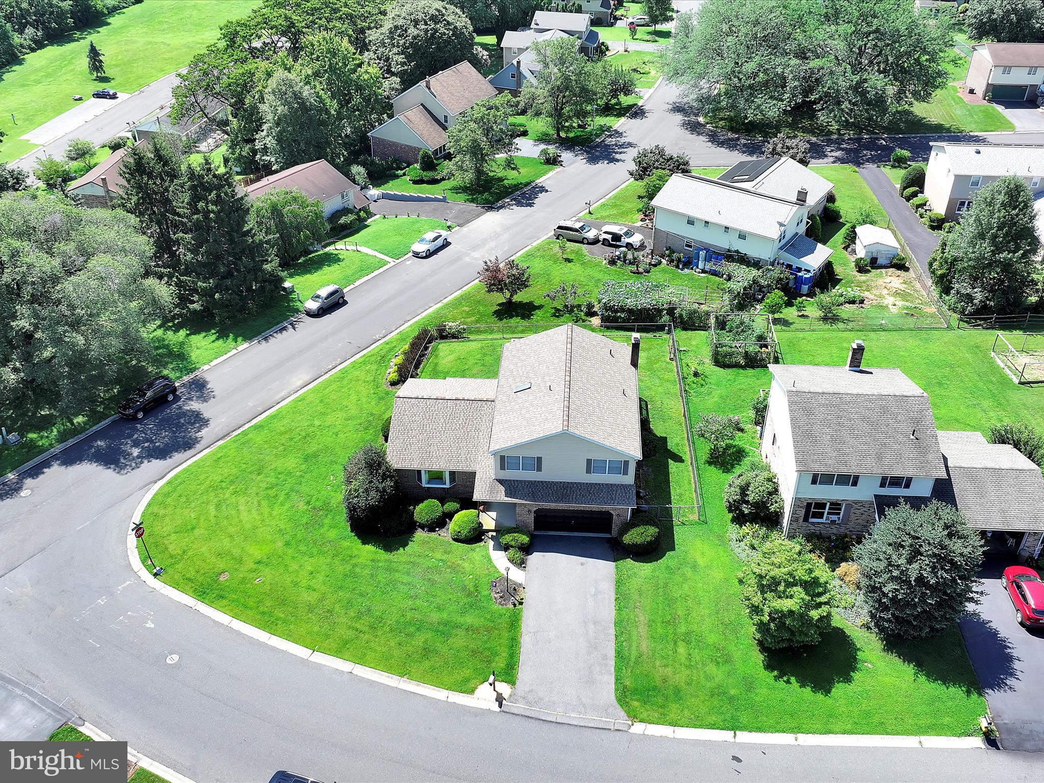 600 Beech Street Reading, PA 19605 - Photo 43 of 50 an aerial view of a house