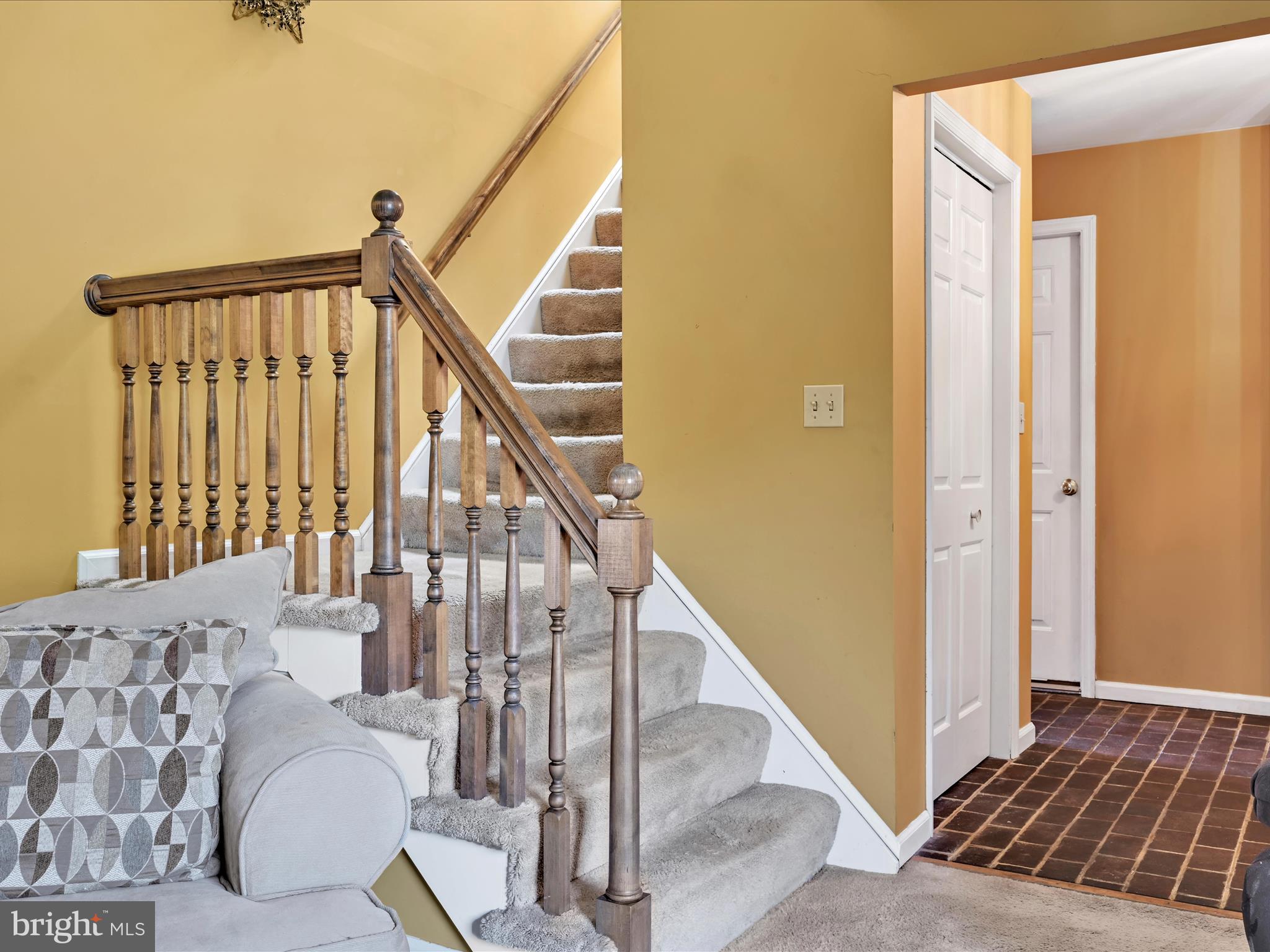 600 Beech Street Reading, PA 19605 - Photo 7 of 50 a view of entryway and hall with wooden floor