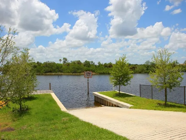 a view of a outdoor space