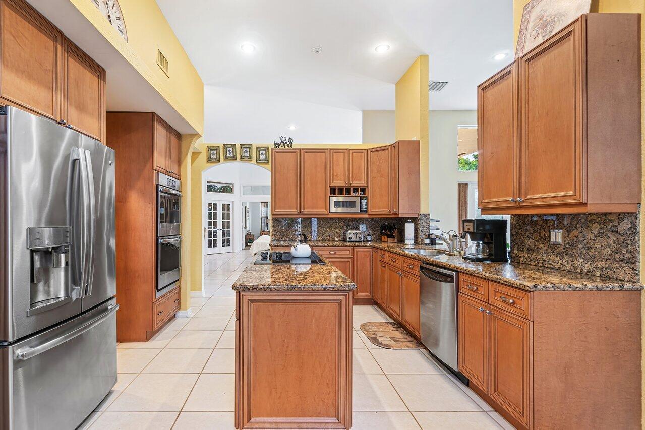 959 Parkside Circle North Boca Raton, FL 33486 - Photo 11 of 41 010-959ParksideCircleNorth-BocaRaton-FL-