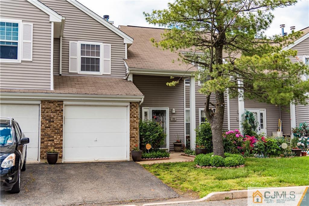 73 Renaissance Lane New Brunswick, NJ 08901 - Photo 1 of 25 Gallery Image 1