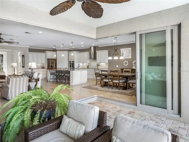 a view of outdoor space