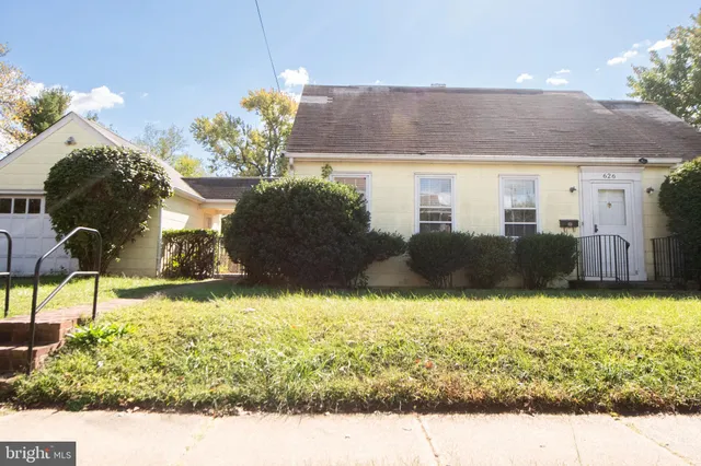 $1,900 | 626 Virginia Avenue, Fredericksburg, VA 22401