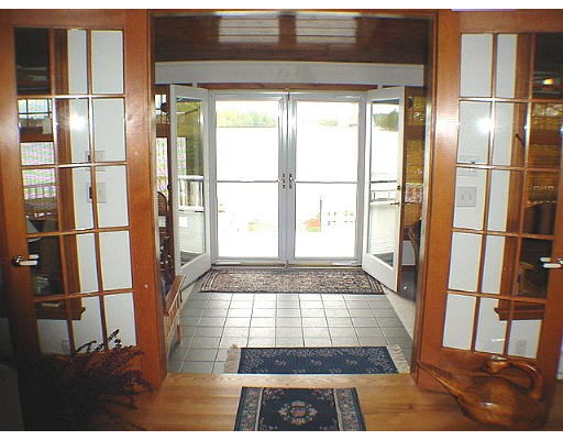8 Ridgewood Road Webster, MA 01570 - Photo 14 of 18 Gallery Image 14