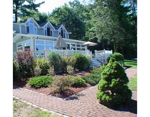 8 Ridgewood Road Webster, MA 01570 - Photo 4 of 18 Gallery Image 4