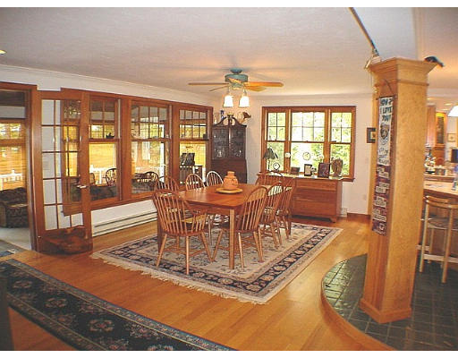 8 Ridgewood Road Webster, MA 01570 - Photo 9 of 18 Gallery Image 9