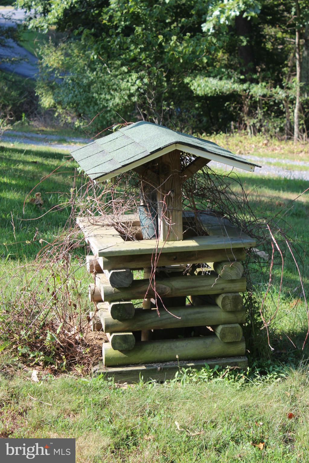 140 Collinsville Road Cross Junction, VA 22625 - Photo 6 of 8 Exterior (Front)