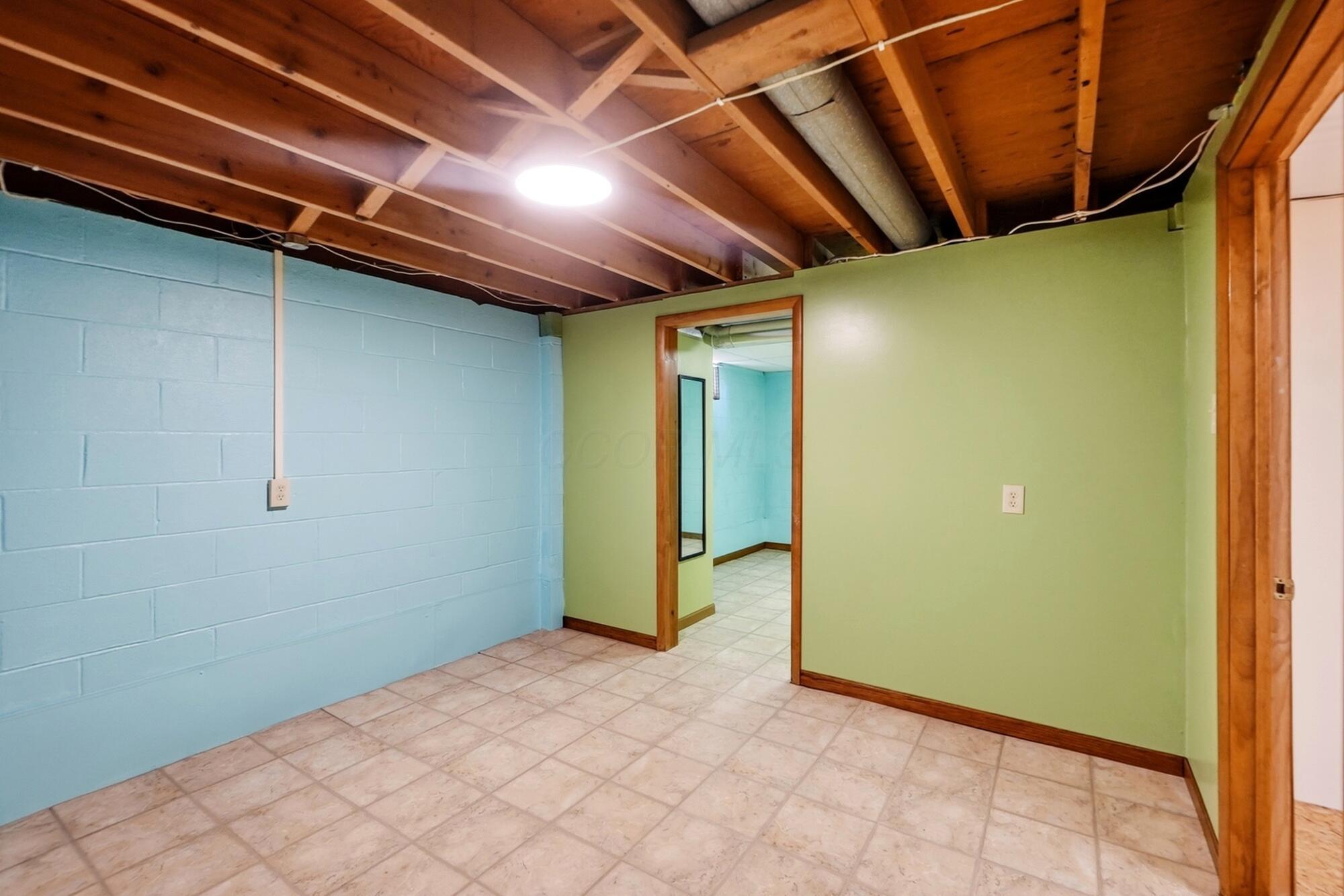 5474 Inlet Drive Columbus, OH 43232 - Photo 15 of 21 Basement Room 1