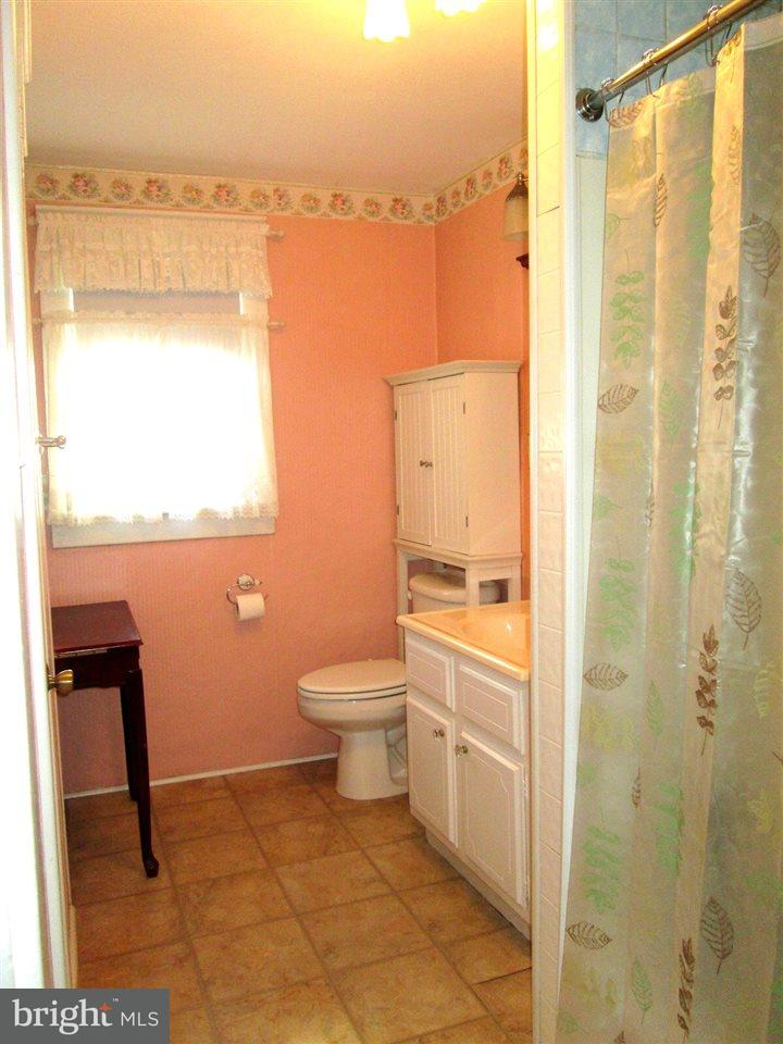 221 Ruth Avenue Hanover, PA 17331 - Photo 11 of 14 Gallery Image 11
