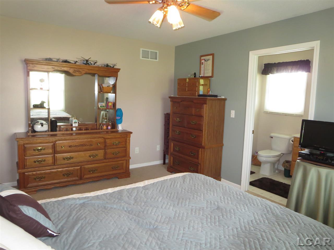 3108 Cobblestone Ridge Tecumseh, MI 49286 - Photo 24 of 32 MASTER BEDROOM