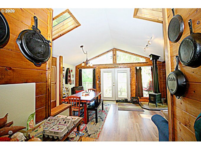 10207 Ridgeview Terrace Birkenfeld, OR 97016 - Photo 15 of 32 Gallery Image 15