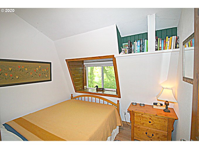 10207 Ridgeview Terrace Birkenfeld, OR 97016 - Photo 16 of 32 Gallery Image 16