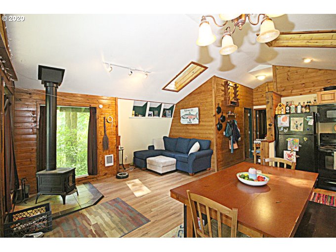 10207 Ridgeview Terrace Birkenfeld, OR 97016 - Photo 7 of 32 Gallery Image 7