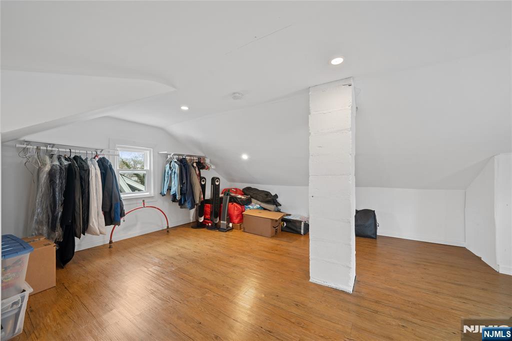 169 Oak Ridge Avenue Nutley, NJ 07110 - Photo 35 of 41