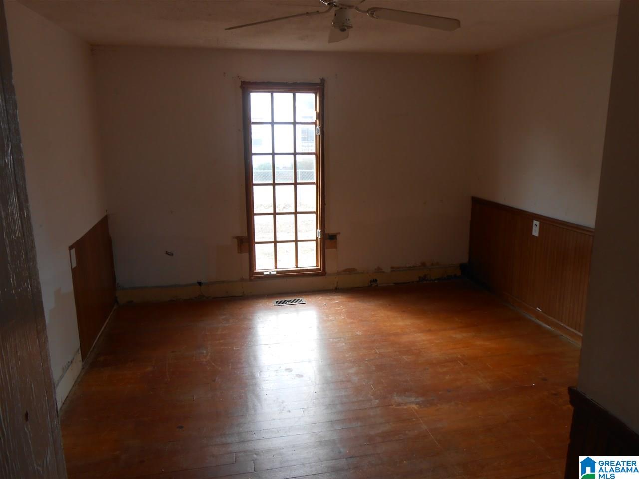 41 Park Street Anniston, AL 36201 - Photo 4 of 7