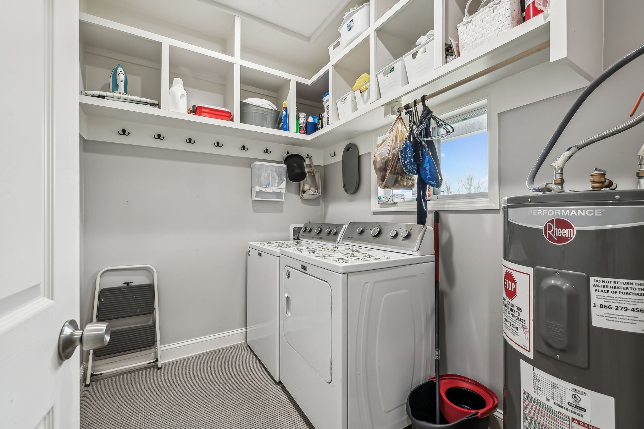 4618 Simmons Bluff Road Lebanon, TN 37090 - Photo 15 of 35 a utility room with dryer and washer