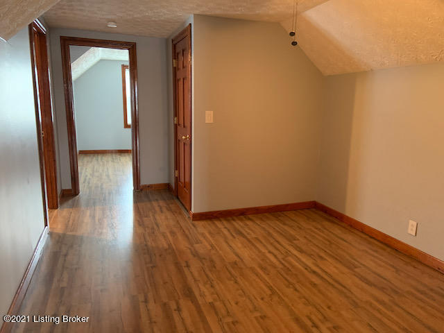6388 Bloomfield Road Bardstown, KY 40004 - Photo 19 of 24 IMG_1390