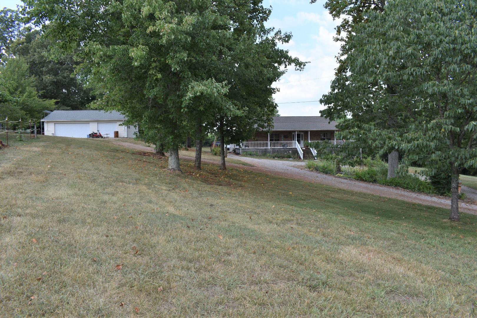 737 Hawkins Road Sweetwater, TN 37874 - Photo 1 of 21 DSC-0003 (2)