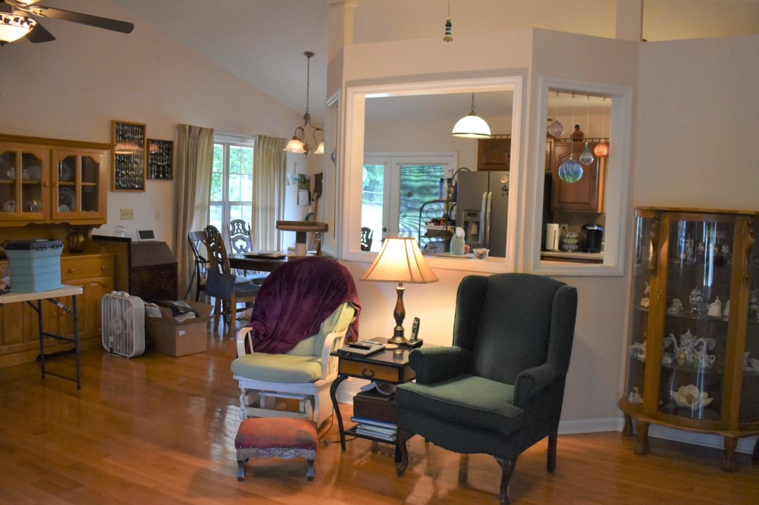 737 Hawkins Road Sweetwater, TN 37874 - Photo 9 of 21 DSC-0012 (3)