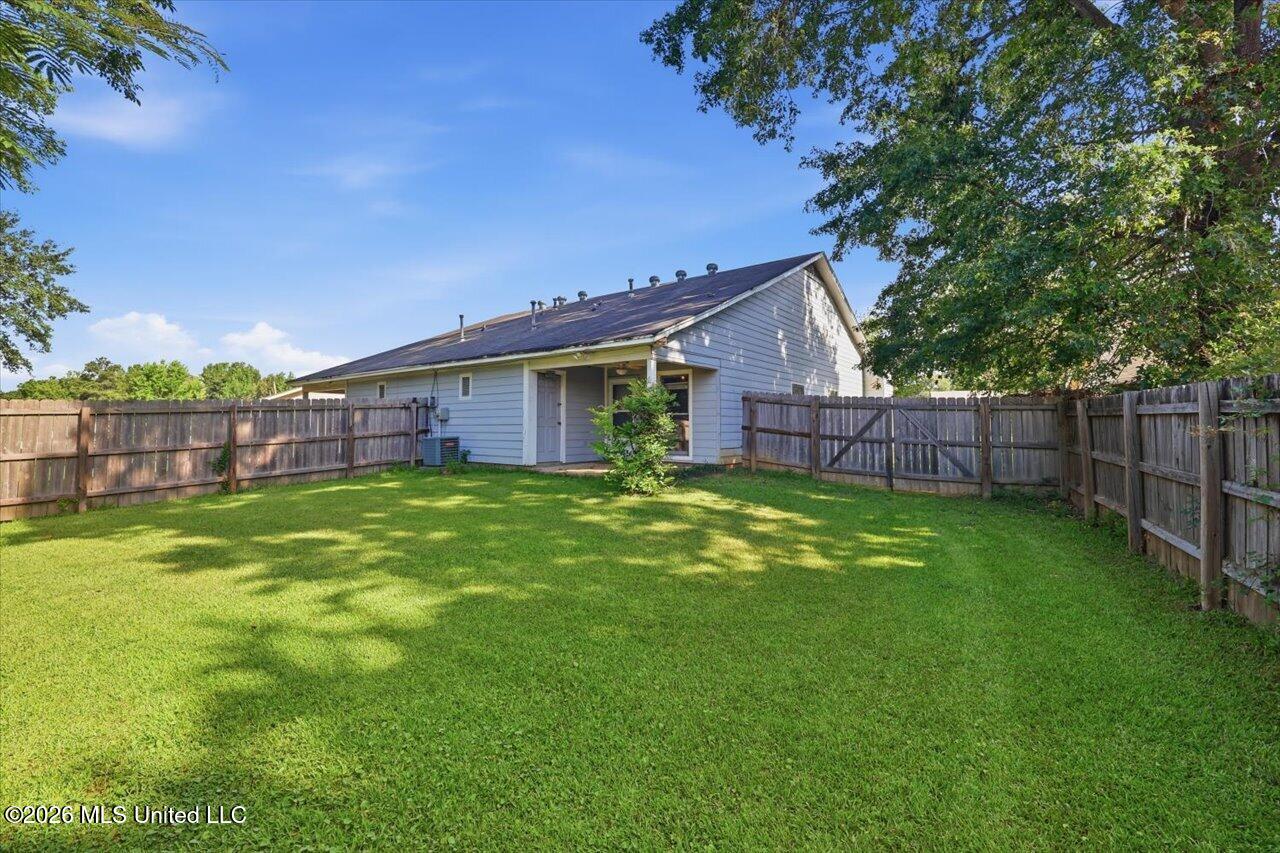 113 Meadowview Circle, Unit A Clinton, MS 39056 - Photo 23 of 38 23-113-A Meadowview Cir _ Hometoursms.co