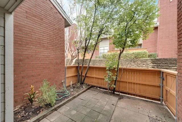 $1,595 | 8404 Forest Lane, Unit 1104, Dallas, TX 75243