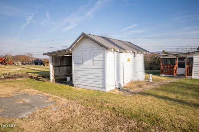 $210,000 | 200 Massengill Place, Bluff City, TN 37618