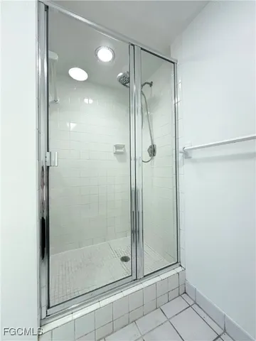 $1,295 | 2264 Winkler Avenue, Unit 107, Fort Myers, FL 33901