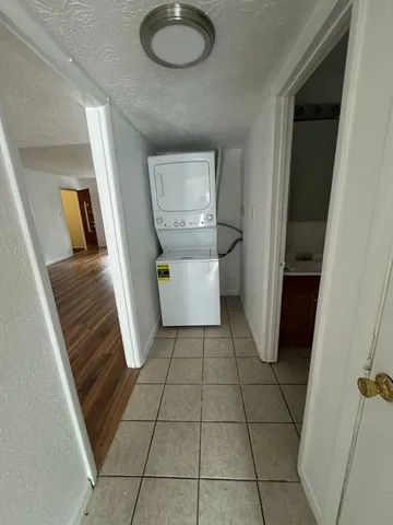 $89,000 | 2020 Continental Avenue, Unit 221, Tallahassee, FL 32304