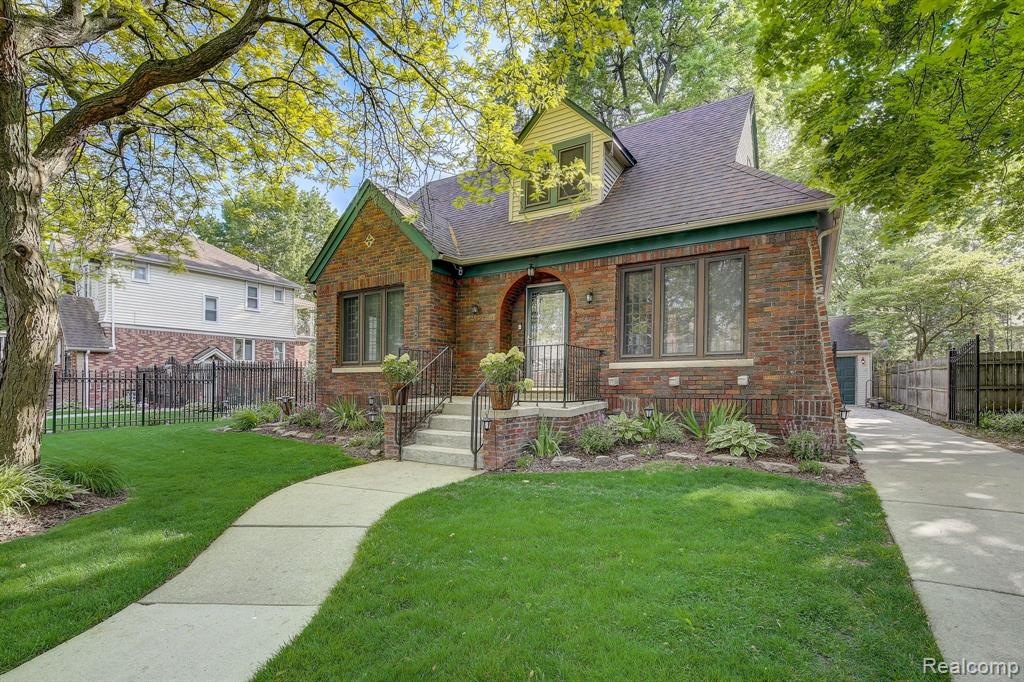 4405 Yorkshire Road Detroit, MI 48224 - Photo 5 of 78