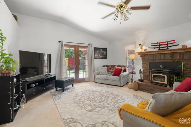 $420,000 | Undisclosed Address, Bakersfield, CA 93312