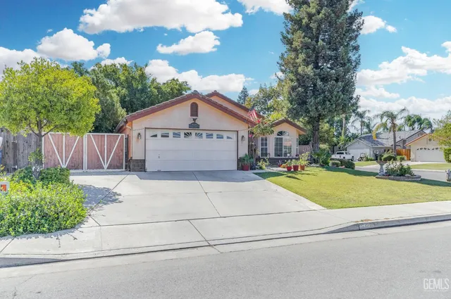 $420,000 | Undisclosed Address, Bakersfield, CA 93312