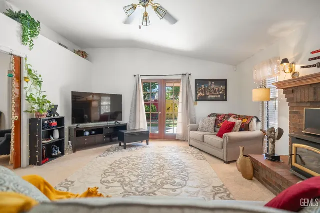 $420,000 | Undisclosed Address, Bakersfield, CA 93312