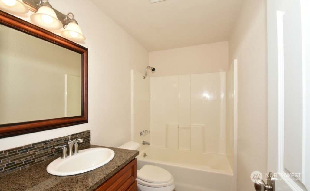 10341 Grove Road Southeast Yelm, WA 98597 - Photo 14 of 20 Gallery Image 14