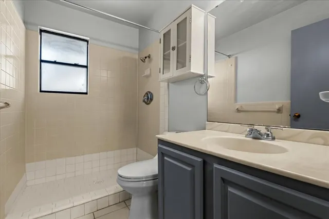 $475,000 | 1129 West San Antonio Street, Lockhart, TX 78644