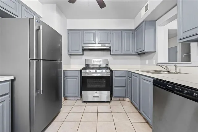 $475,000 | 1129 West San Antonio Street, Lockhart, TX 78644