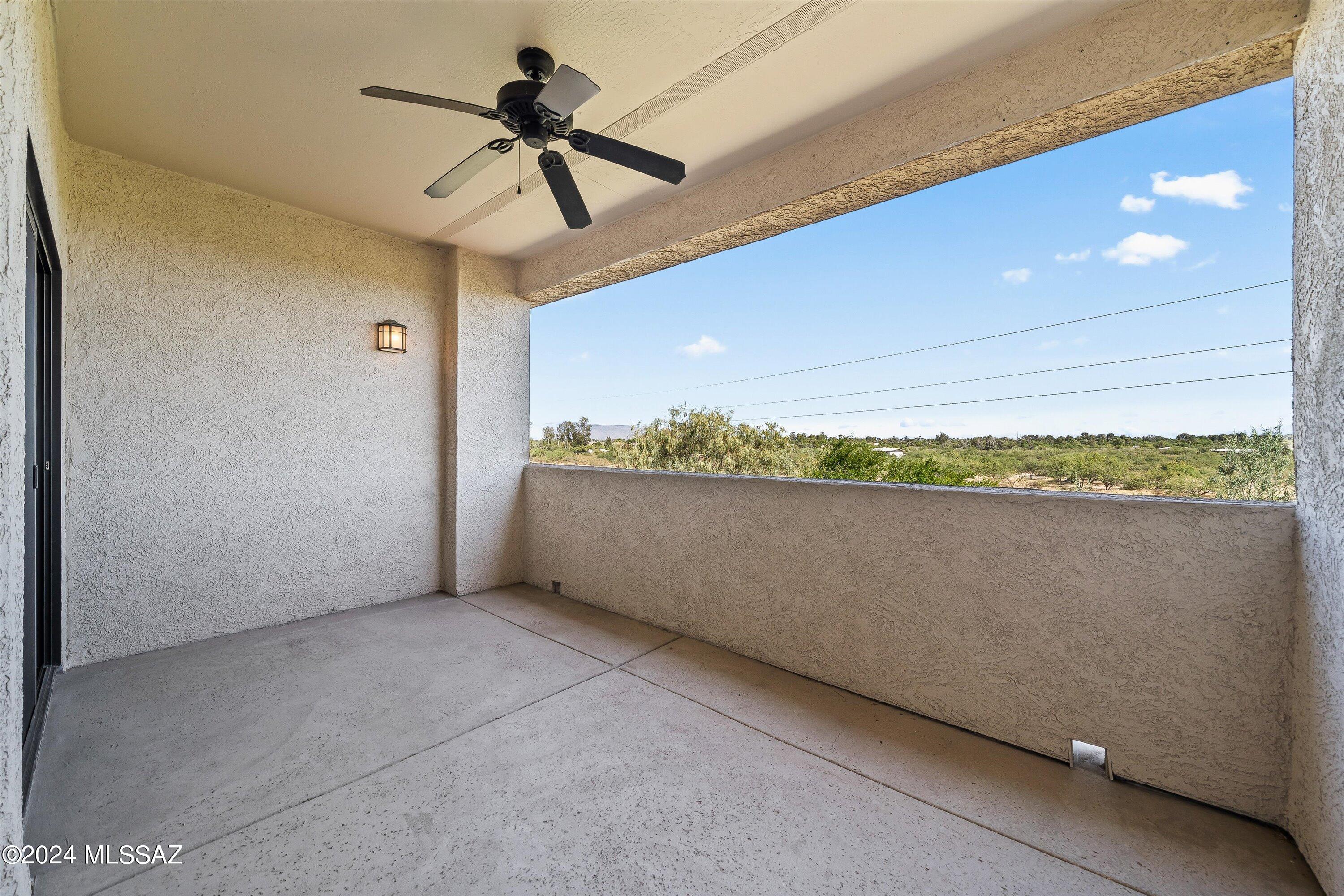 2550 East River Road, Unit 20302 Tucson, AZ 85718 - Photo 6 of 39
